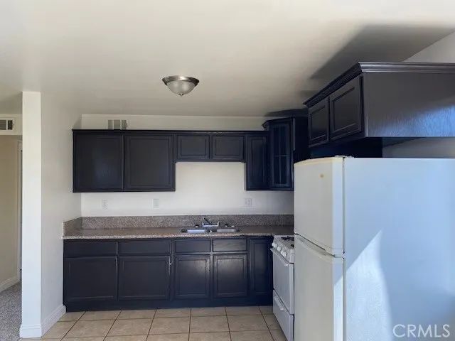 415 E 106th, Los Angeles, CA 90003