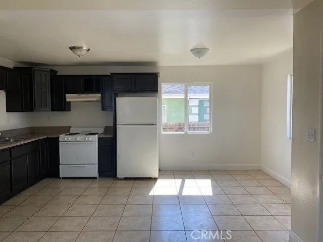 415 E 106th, Los Angeles, CA 90003