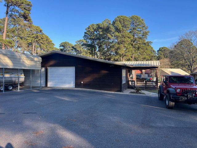 500 Washington, Avinger, TX 75630