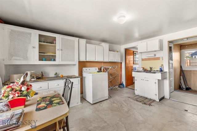 1327 Farrell, Butte, MT 59701