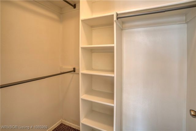 827 Laurel Way, Alma, AR 72921