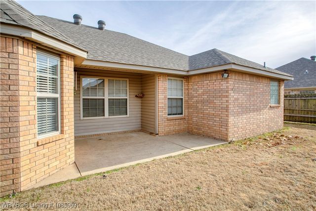 827 Laurel Way, Alma, AR 72921