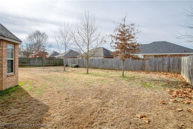 827 Laurel Way, Alma, AR 72921