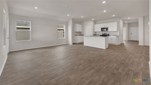 322 HODGES Street, Maxwell, TX 78656