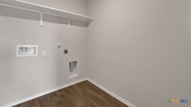 322 HODGES Street, Maxwell, TX 78656