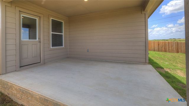 322 HODGES Street, Maxwell, TX 78656