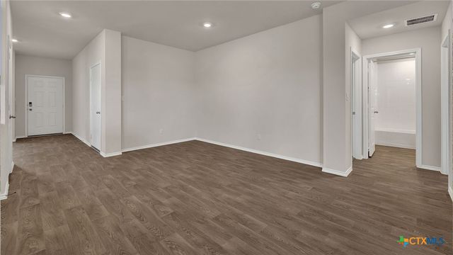 322 HODGES Street, Maxwell, TX 78656