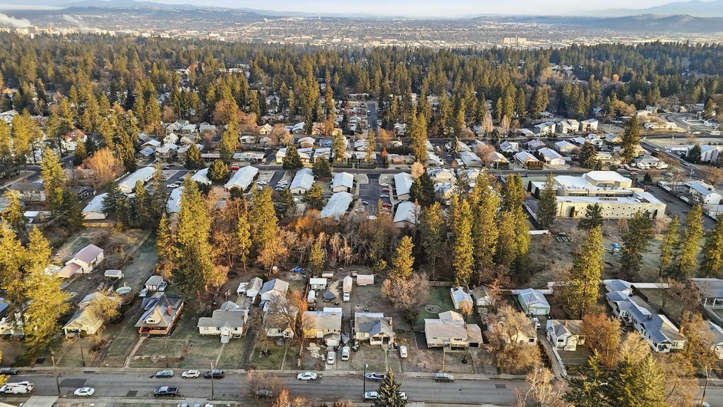 1125 E 32nd Ave, Spokane, WA 99203 photo 4