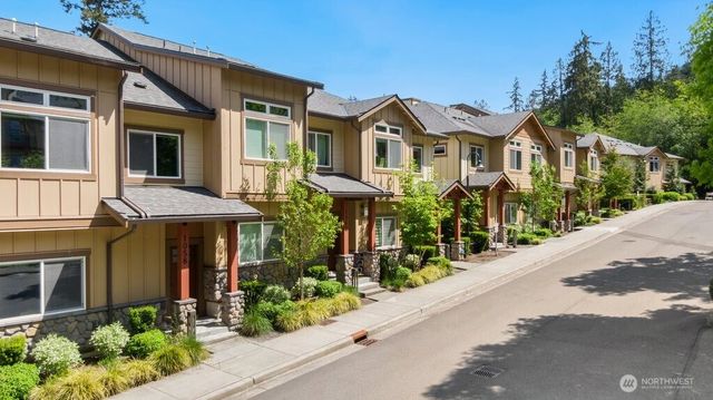 1058 Cabin Creek Lane SW, Issaquah, WA 98027
