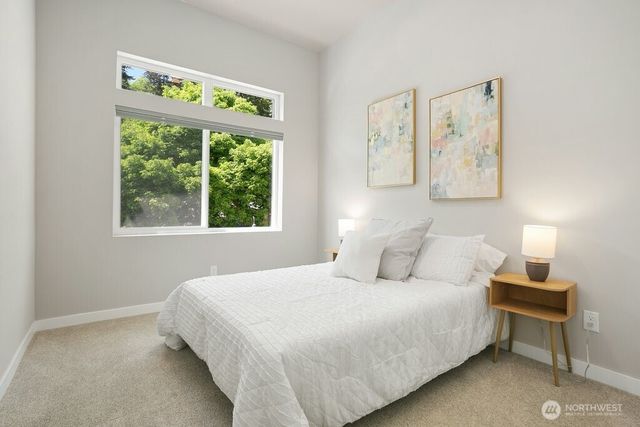 1058 Cabin Creek Lane SW, Issaquah, WA 98027