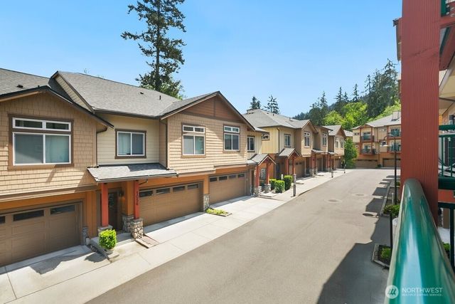 1058 Cabin Creek Lane SW, Issaquah, WA 98027