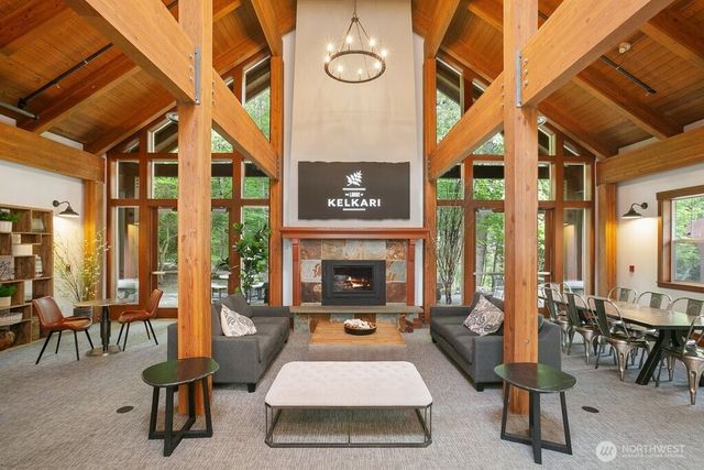 1058 Cabin Creek Lane SW, Issaquah, WA 98027