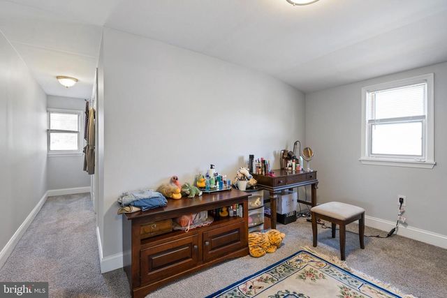 2404 LINCOLN AVE, Claymont, DE 19703