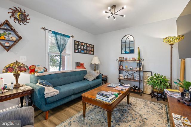 2404 LINCOLN AVE, Claymont, DE 19703