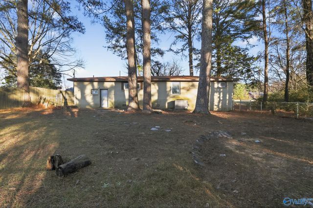 1711 Brandon Town Road NW, Huntsville, AL 35816