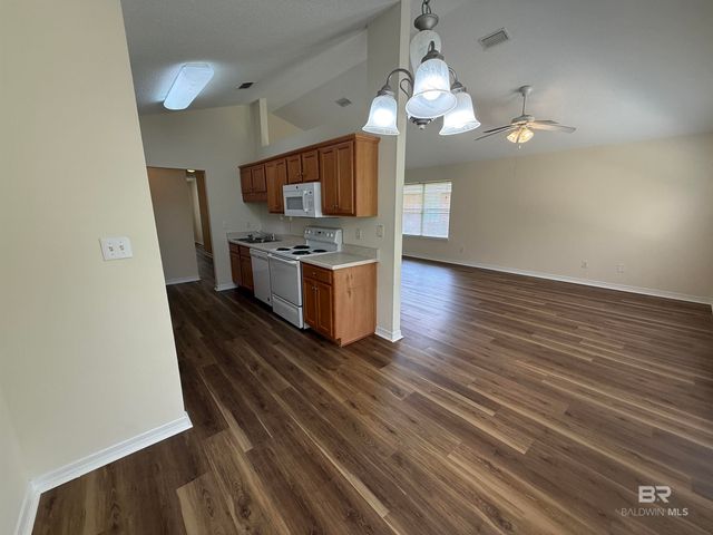 104 Kemper Lane, Fairhope, AL 36532