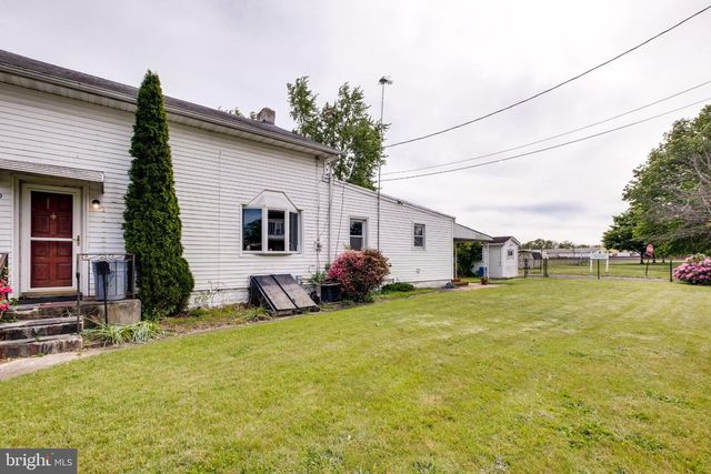 400 HULME ST, Burlington, NJ 08016