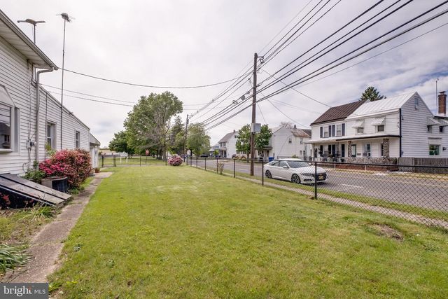 400 HULME ST, Burlington, NJ 08016