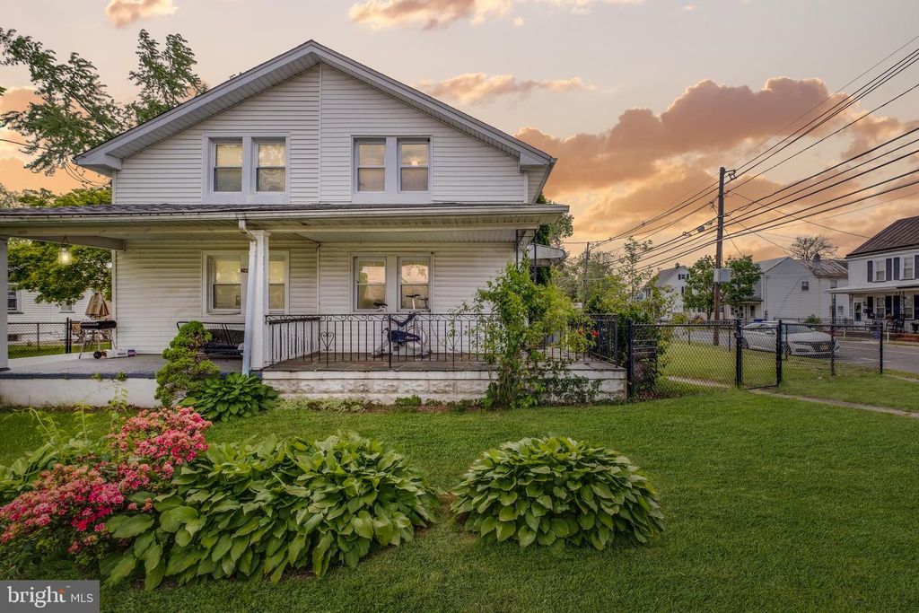 400 HULME ST, Burlington, NJ 08016