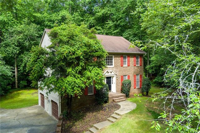 140 Millwood Lane, Fayetteville, GA 30214