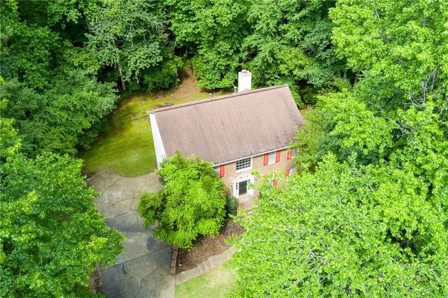 140 Millwood Lane, Fayetteville, GA 30214