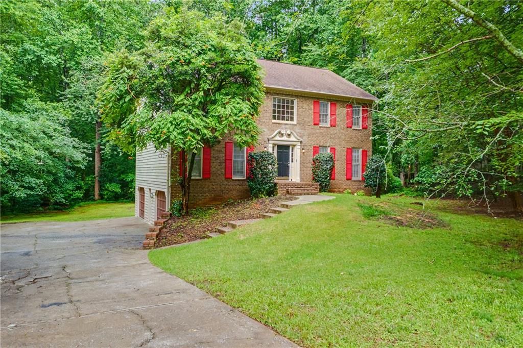 140 Millwood Lane, Fayetteville, GA 30214