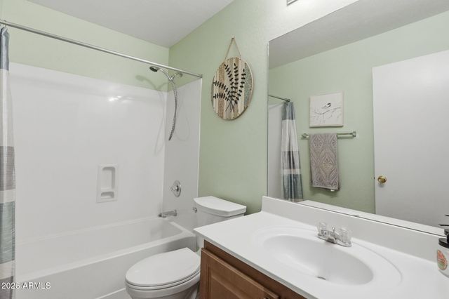 2401 E ANTIGUA Drive, Casa Grande, AZ 85194