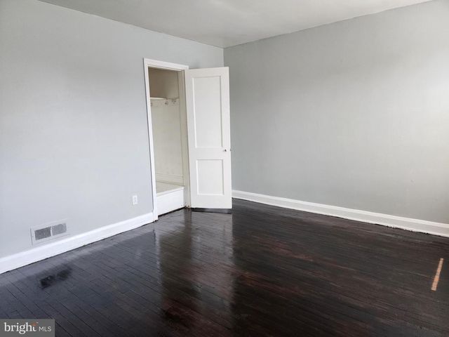 3654 CHESTERFIELD AVE, Baltimore, MD 21213