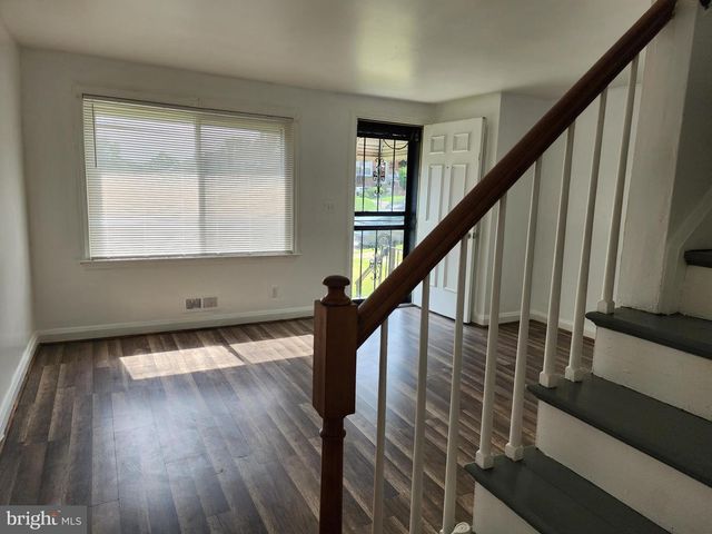 3654 CHESTERFIELD AVE, Baltimore, MD 21213