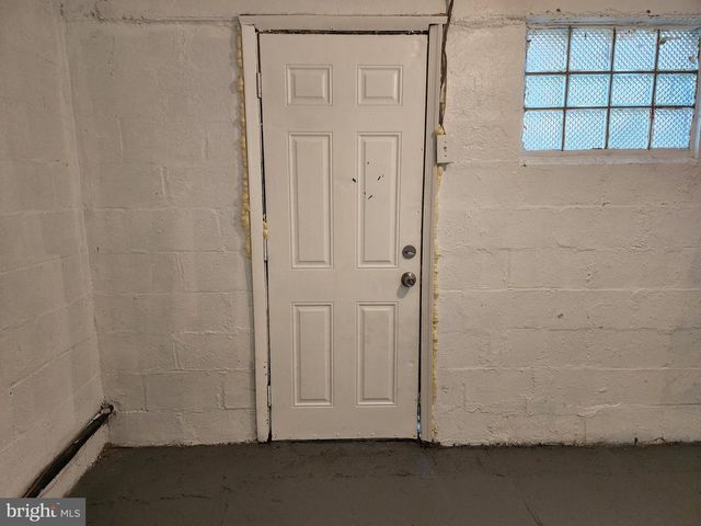 3654 CHESTERFIELD AVE, Baltimore, MD 21213