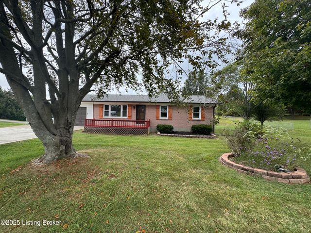 621 Jimwood Dr, Vine Grove, KY 40175