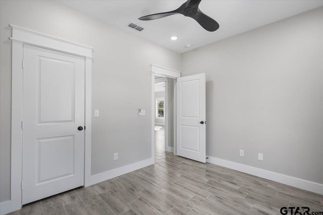 1413 N Summit Ave, Tyler, TX 75702