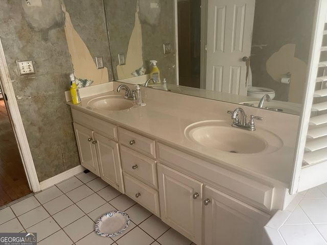 876 Newton Road, Lagrange, GA 30240