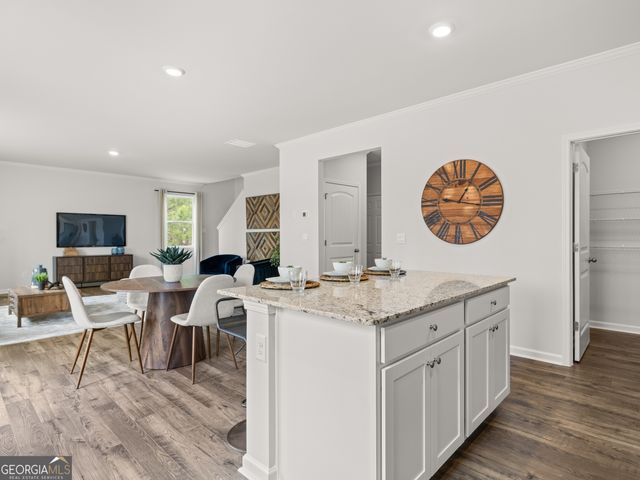 33 Etowah Parkway, Dawsonville, GA 30534
