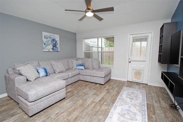 1802 Adobe Stone Drive, Humble, TX 77396