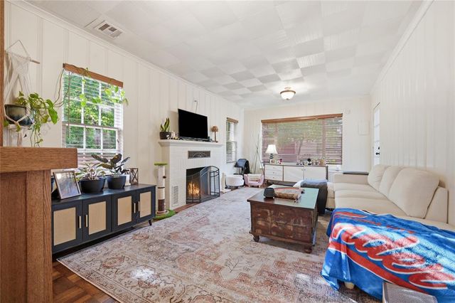 1546 NW NW 37th Street, Oklahoma City, OK 73118