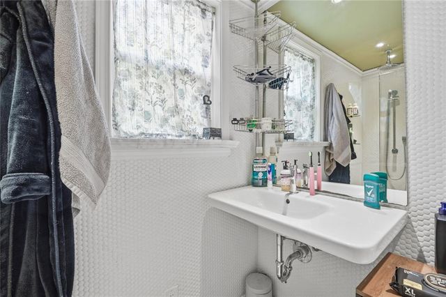 1546 NW NW 37th Street, Oklahoma City, OK 73118