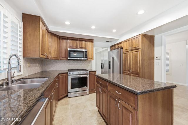 681 Triunfo Canyon Road, Westlake Village, CA 91361