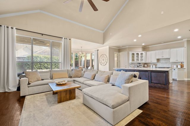 5169 Oakhurst Lane, Frisco, TX 75034