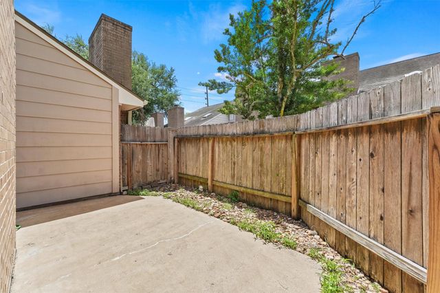 2831 Panagard Drive Drive 39, Houston, TX 77082