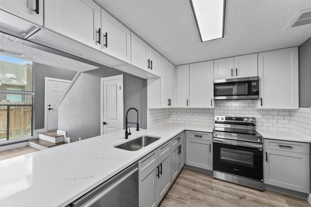 2831 Panagard Drive Drive 39, Houston, TX 77082