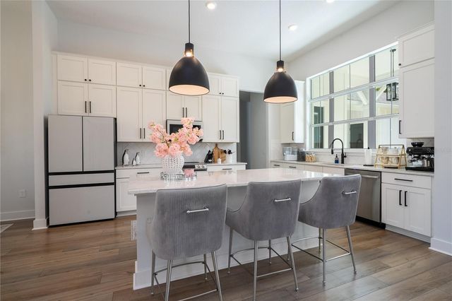 351 W MAIN STREET, Lake Helen, FL 32744