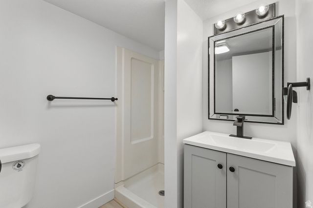 5600 S RALPH DR, Taylorsville, UT 84129