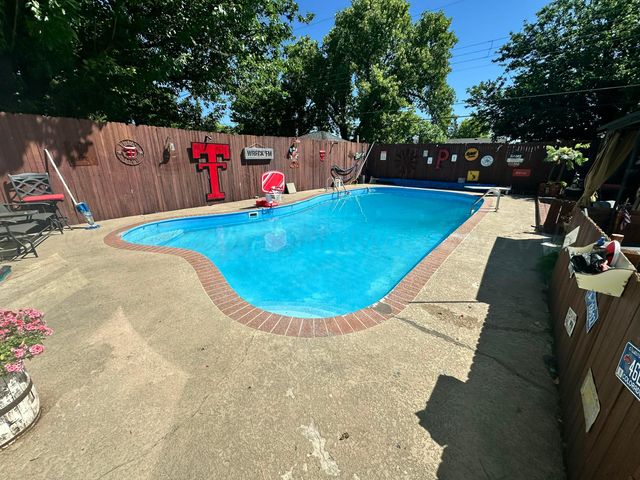 219 Inverness Street, Borger, TX 79007