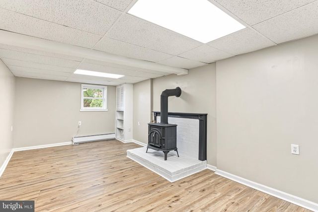 30 BUTTONWOOD DR, Lititz, PA 17543