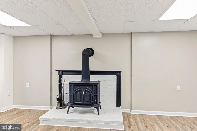 30 BUTTONWOOD DR, Lititz, PA 17543