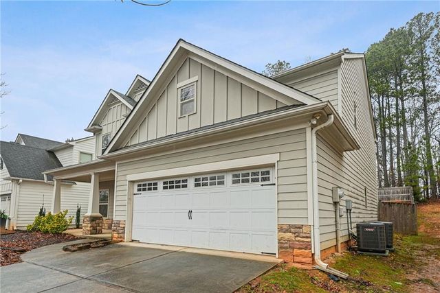 4947 Rapahoe Trail, Atlanta, GA 30349