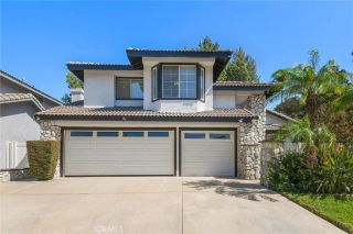 1251 Oakcrest Circle, Corona, CA 92882