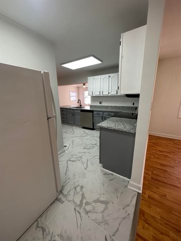 1076 Mayview Street, Spartanburg, SC 29303