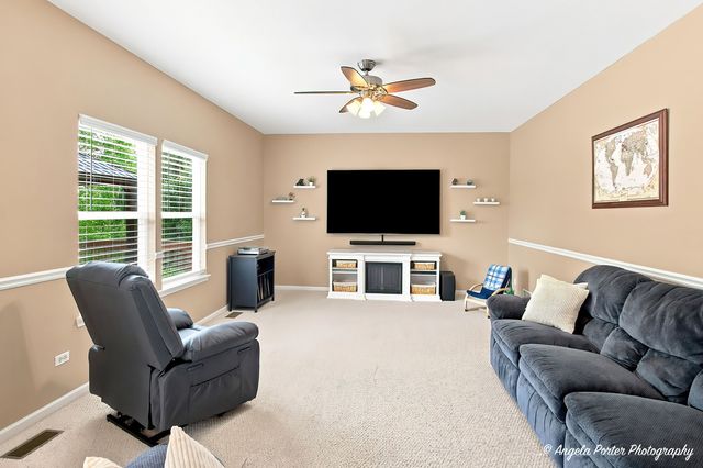 4707 Joyce Lane, Mchenry, IL 60050